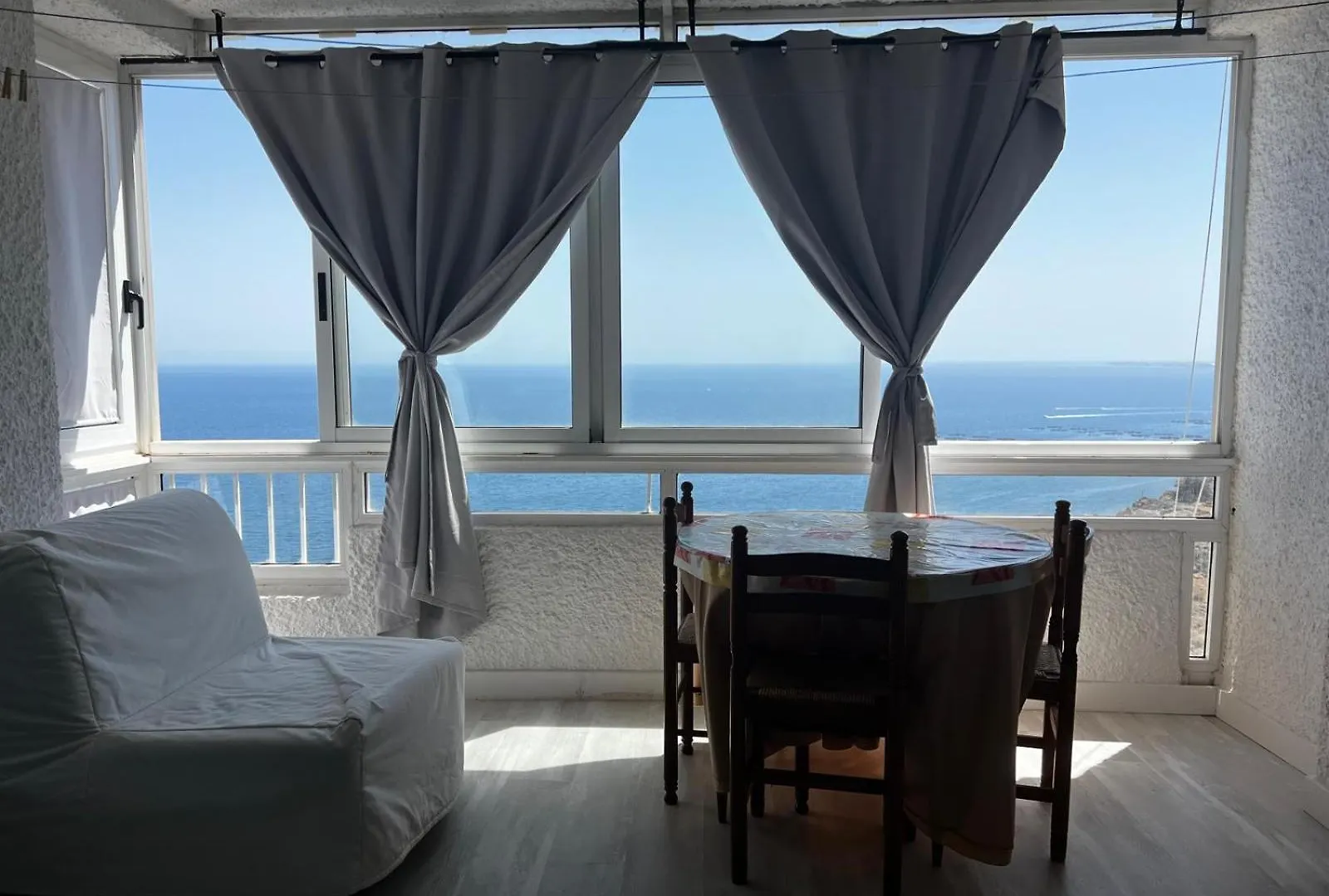 Apartamento Acantilado Del Mar Almería España